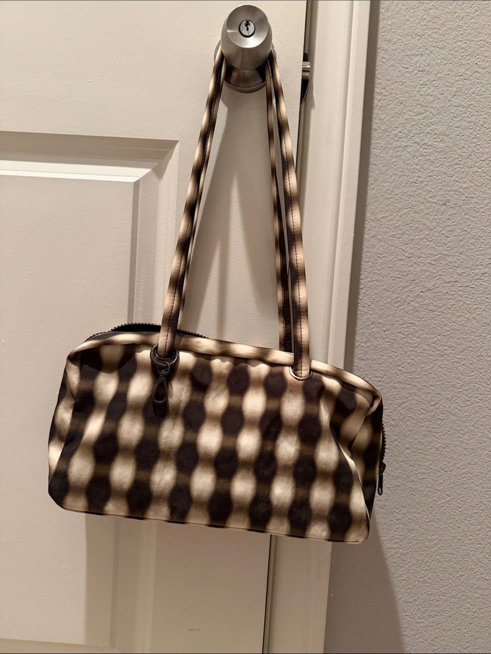 BAGGU Blurred Gingham Shoulder Bag